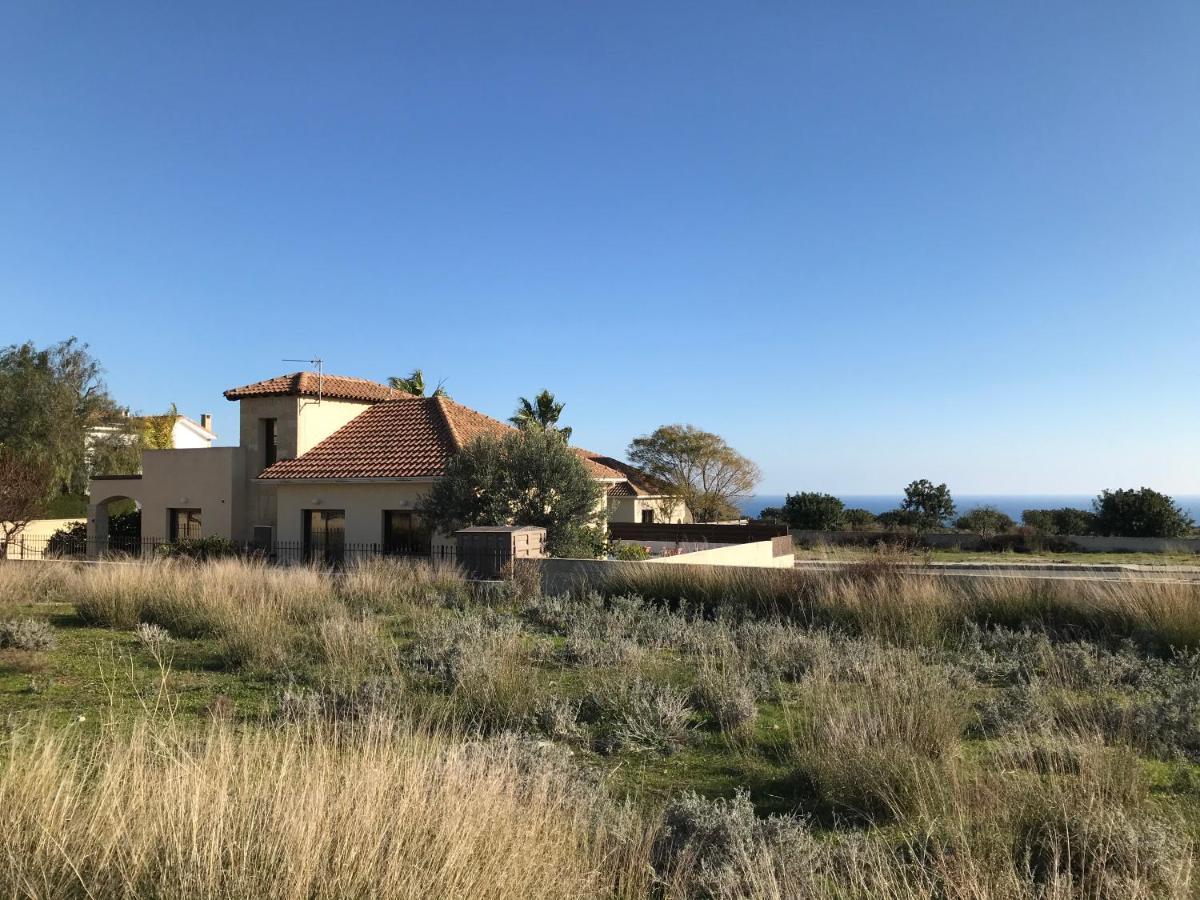 Amathousia Villa With Private Pool And Sea View Pissouri Eksteriør billede