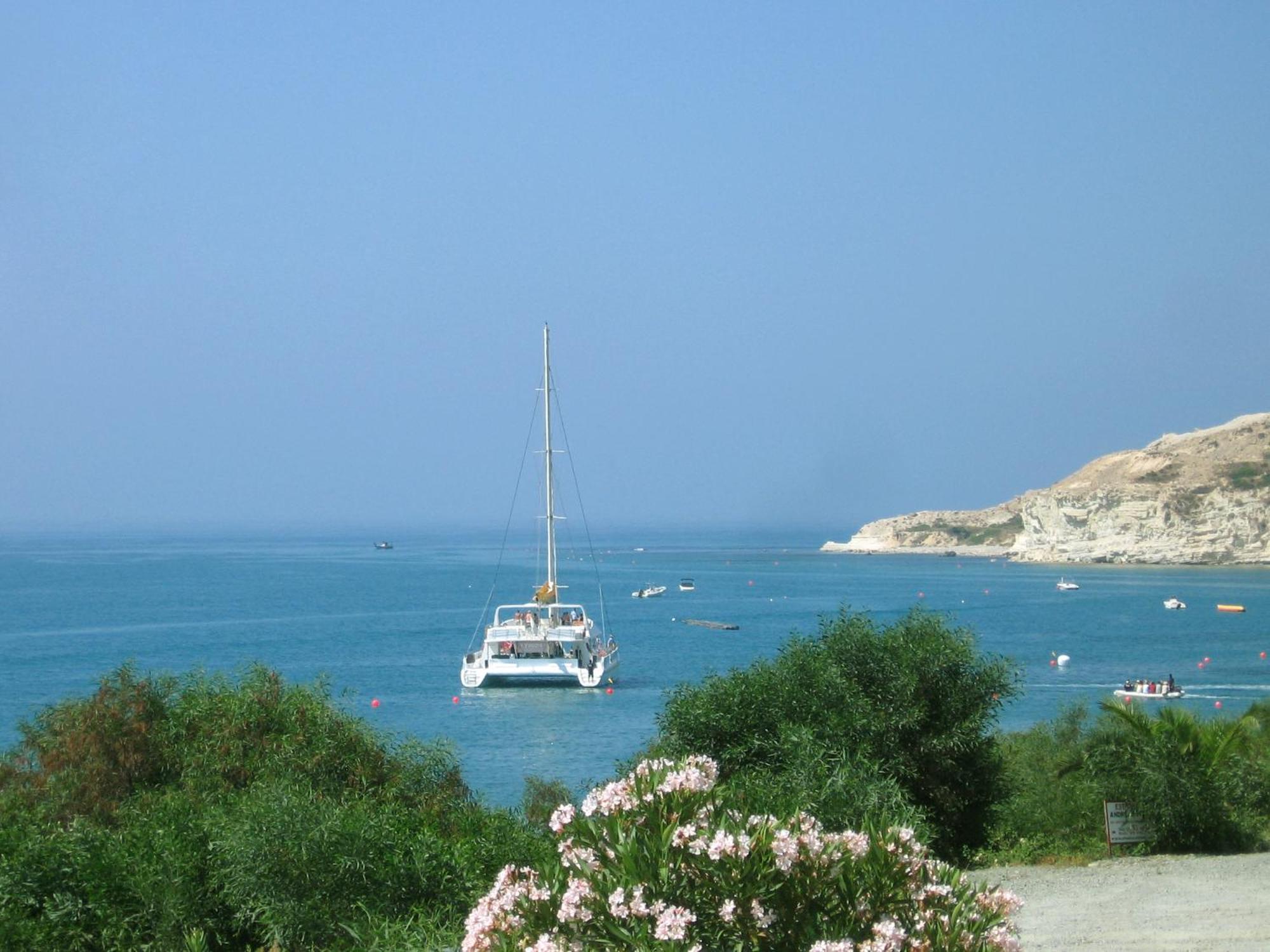 Amathousia Villa With Private Pool And Sea View Pissouri Eksteriør billede